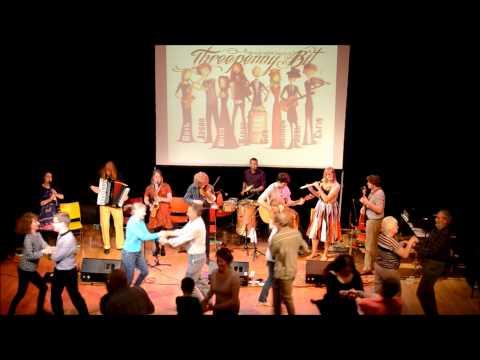 Lucky Seven @ Winchester Discovery Centre Ceilidh 2014