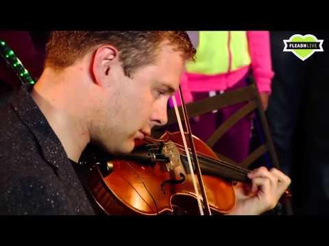 Caitlín Nic Gabhann & Ciarán Ó Maonaigh