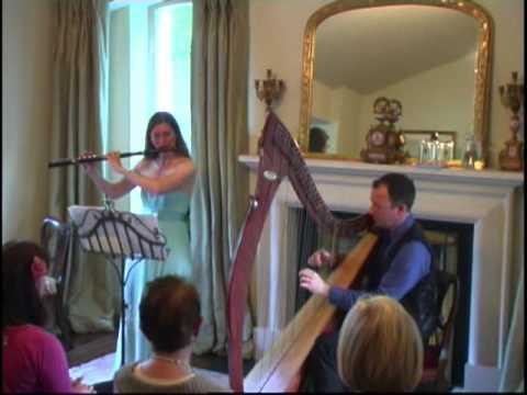 Karin Leitner & Cormac de Barra play the Monaghan Jig in Woodford House, Dublin