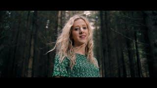 Victoria Johnston - Tar Liom (Official Video)